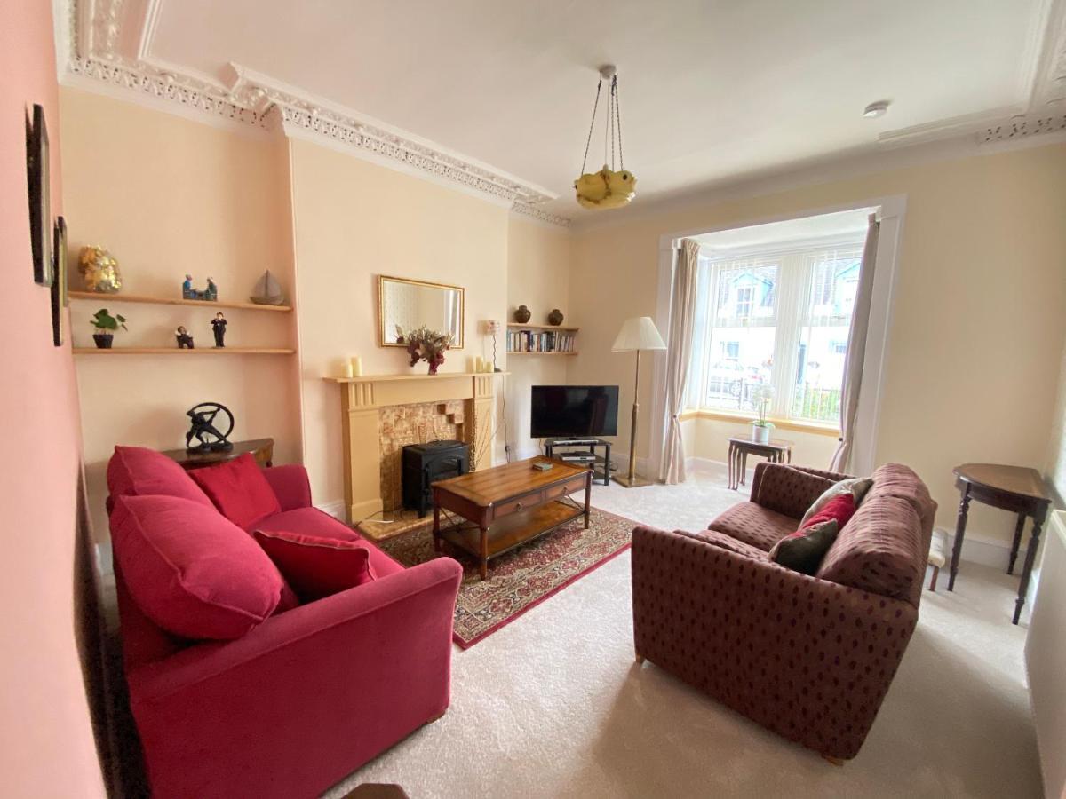 St John'S Flat Spacious Accomodation Dalry  Kültér fotó
